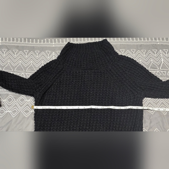 Maeve Dionne Bell Sleeved Sweater Size Small - Picture 4 of 9